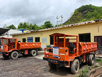 贵州12吨矿山运输车